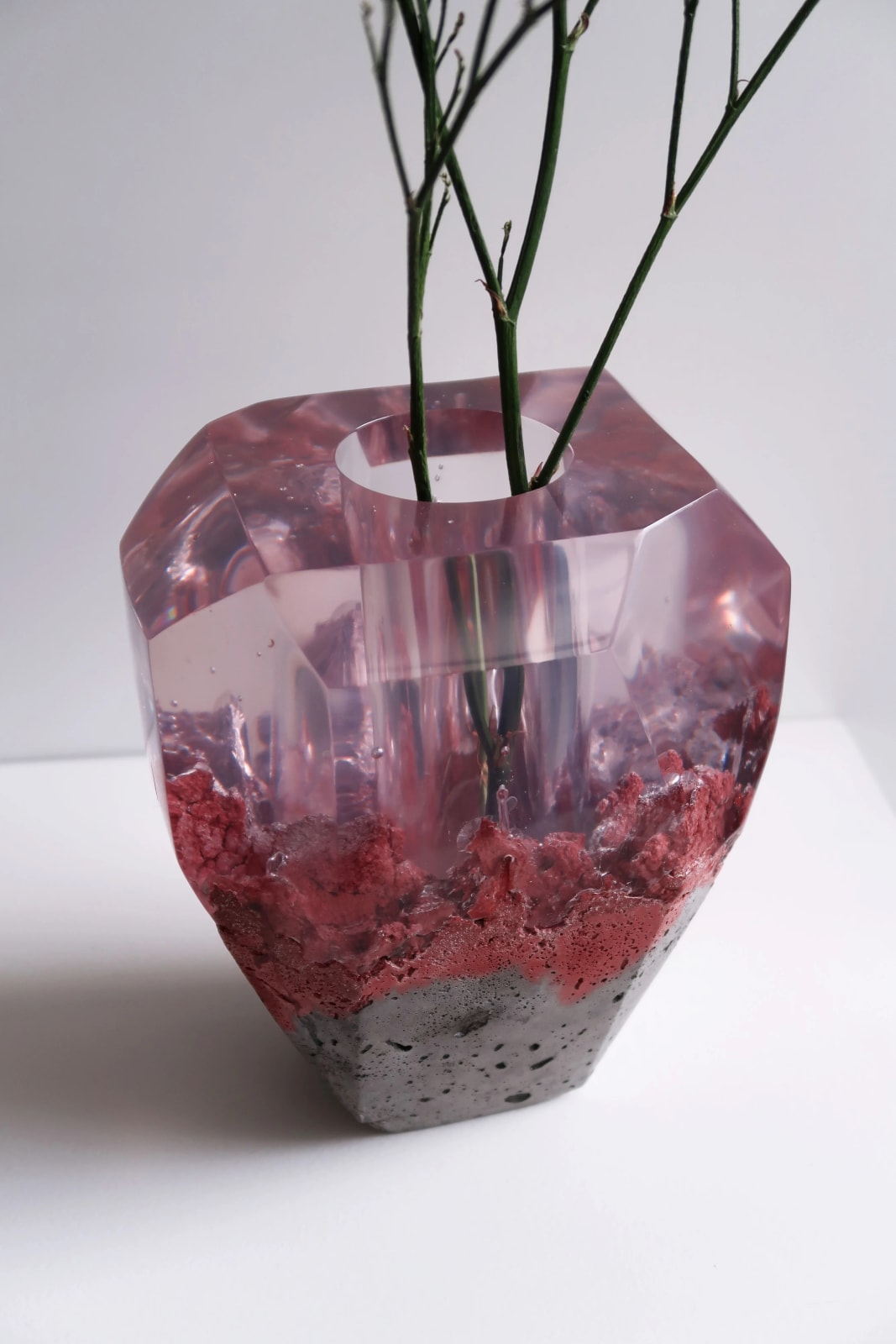 Jule Cats, In disguise vase - Model Heart Pink
