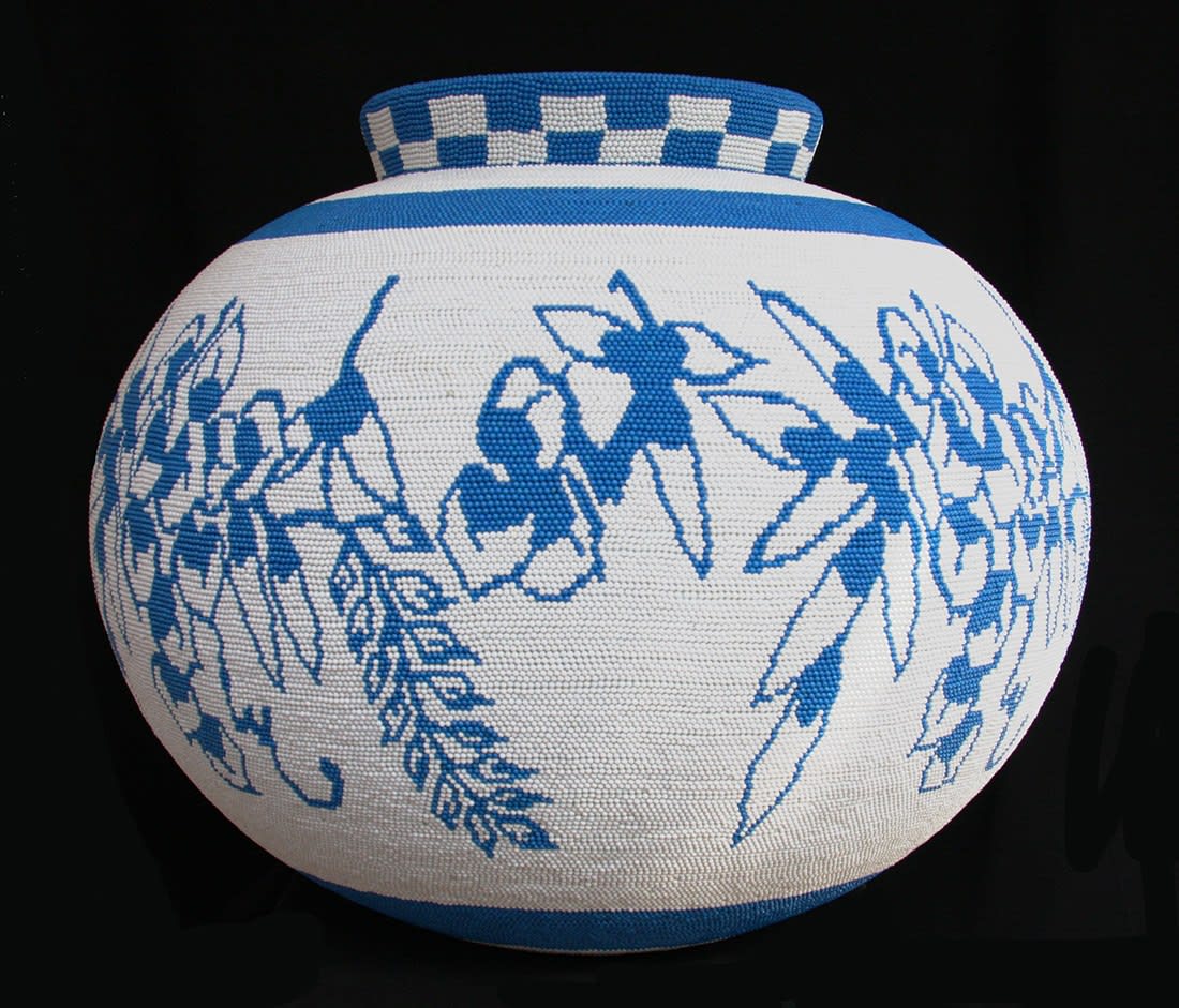 David Mach RA, Ming Vase