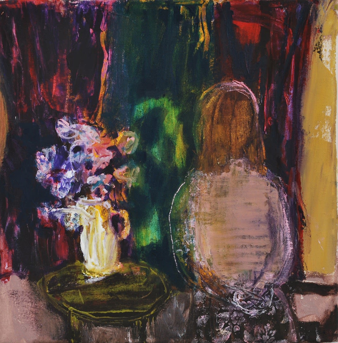 Olivia Irvine, Arrangement