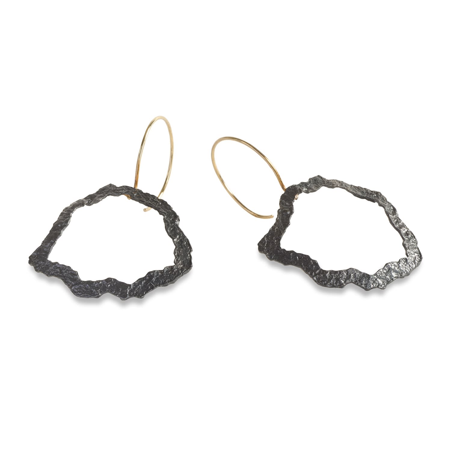 Emanuela Duca, Svelare earrings, 2024