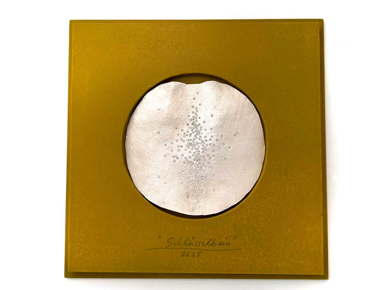 Gerd Rothmann, Schlüsselbein und Brillis, 2025