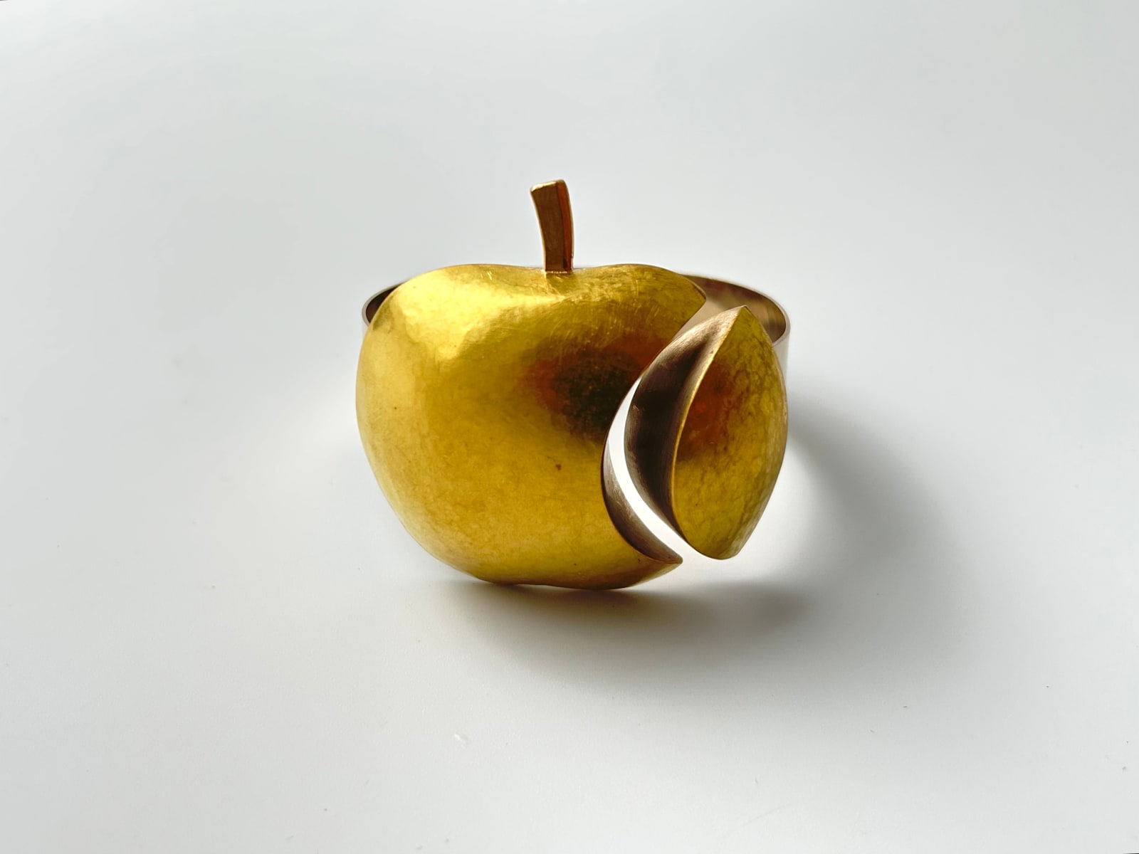 Bruno Martinazzi, Mela, 1971