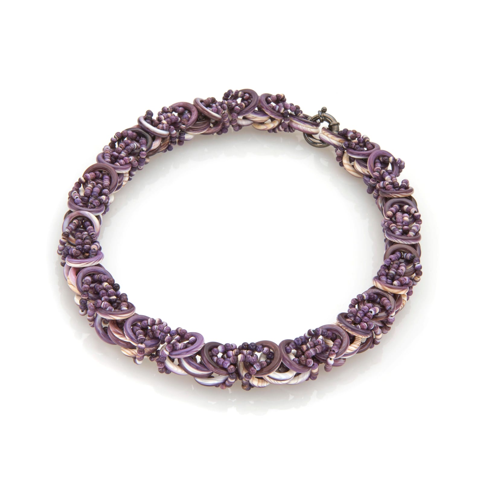 Melanie Georgacopoulos, Quahog Katina Chain'