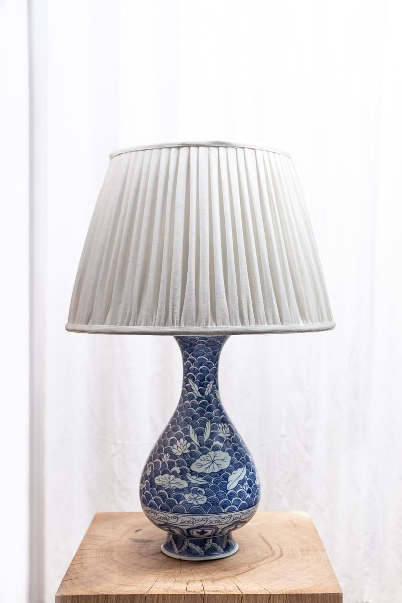 19th Century Chinese Porcelain Blue & White Vase Lamp