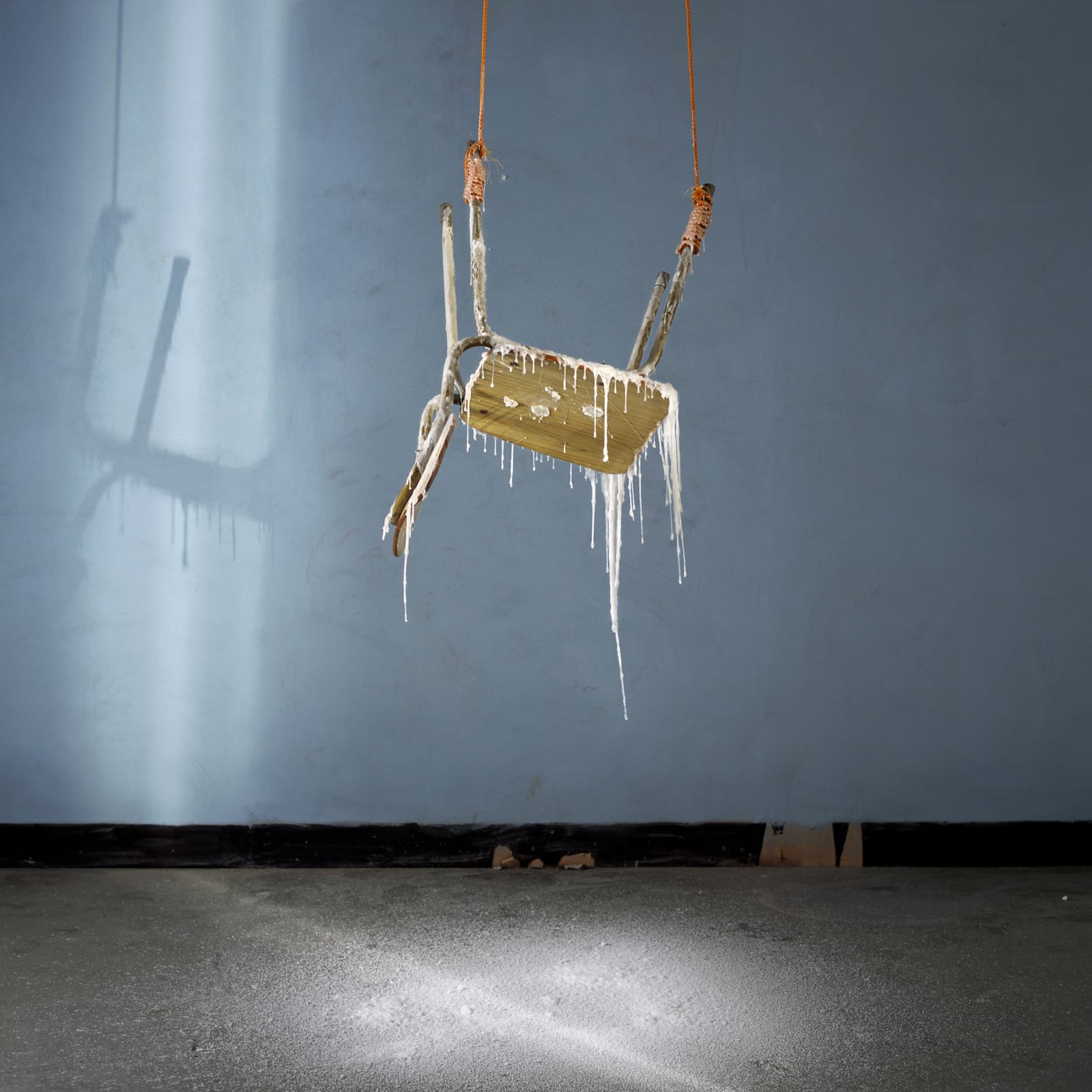 Chen Wei, Lesson of Weightlessness, 2009