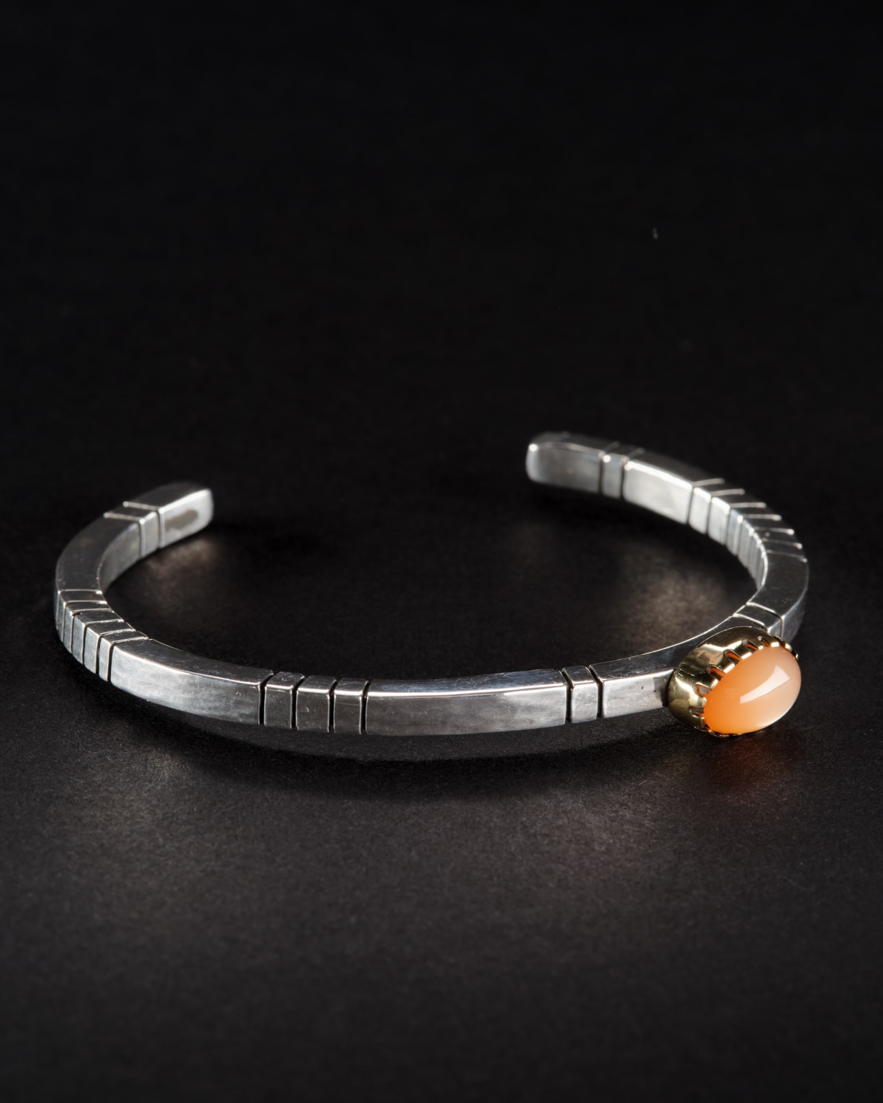 Yazzie Johnson and Gail Bird, Bracelet, d. 2025