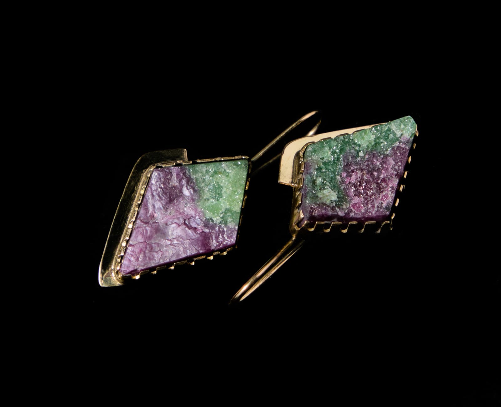 Yazzie Johnson and Gail Bird, Earrings, d. 2025