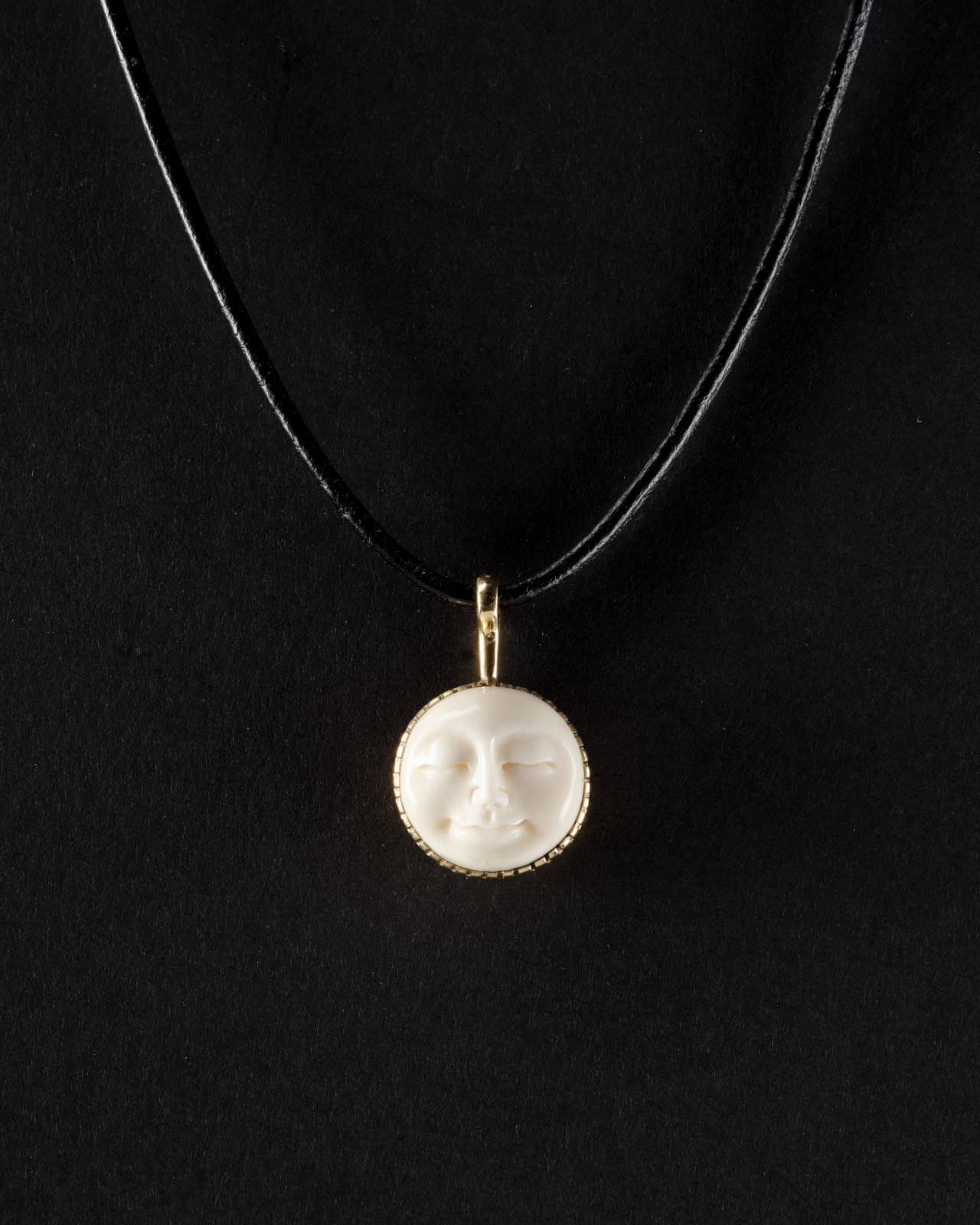 Yazzie Johnson and Gail Bird, Pendant, d. 2025