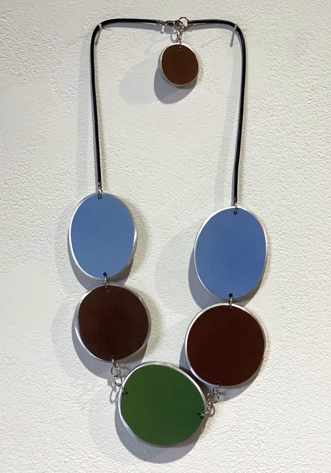 Carolina Sardi, Celeste, Verde & Brown, 2015