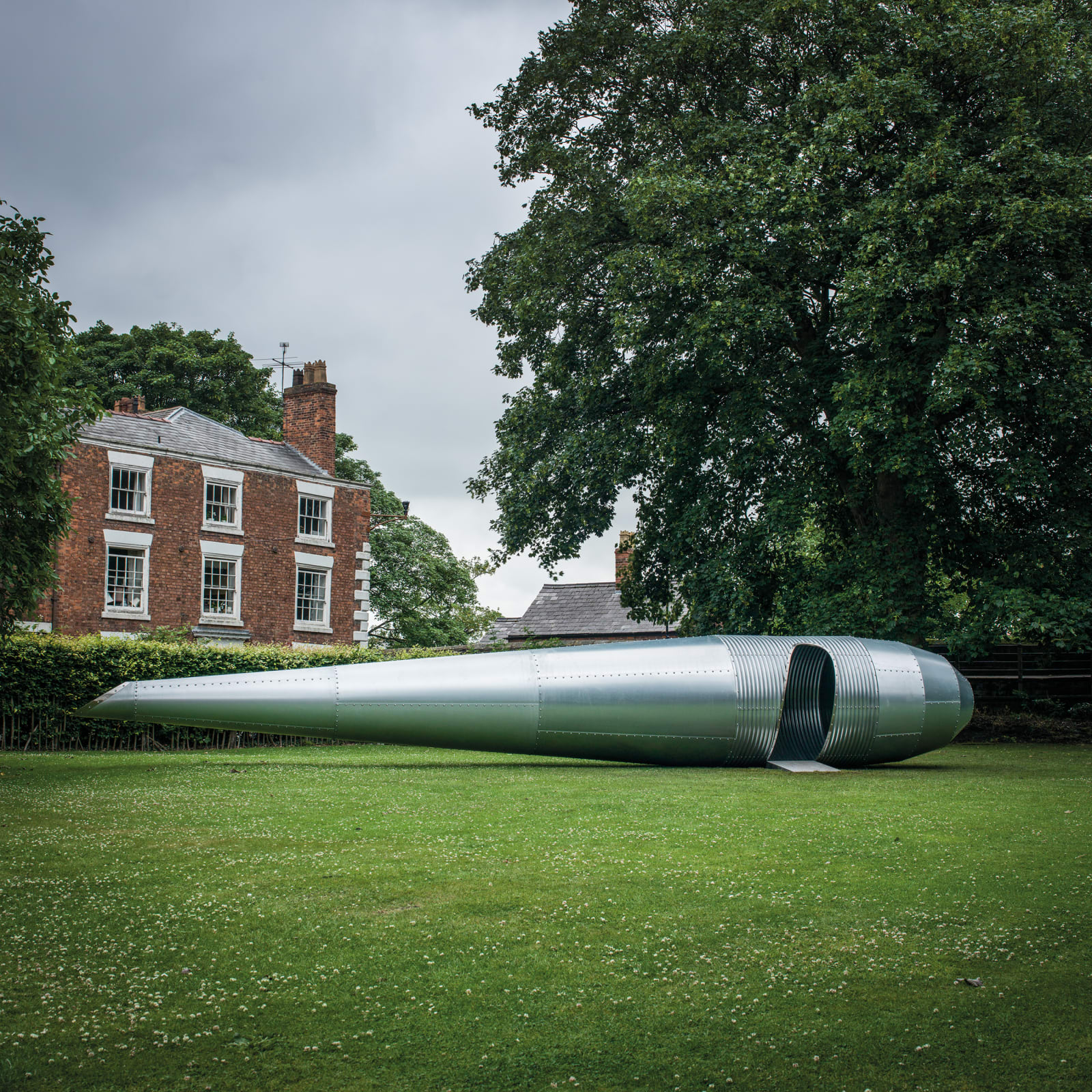 Eilis O'Connell, Capsule for Unknown Destinies, 2017