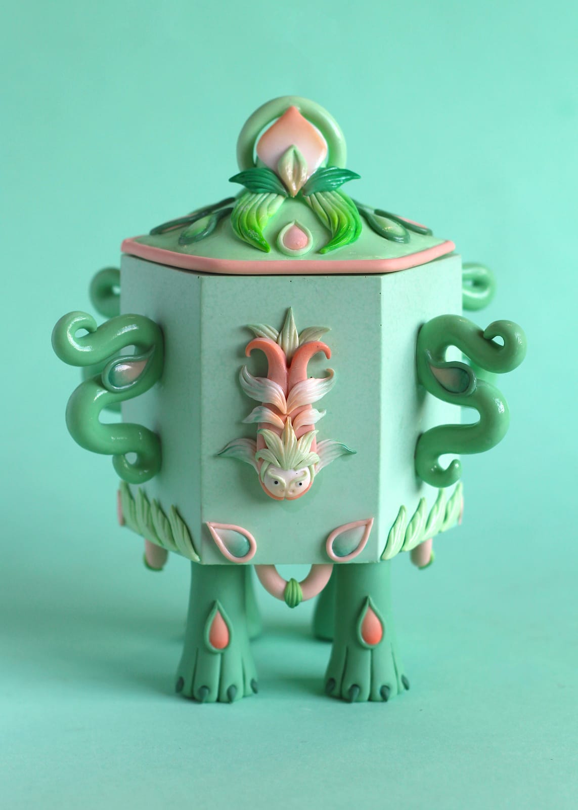 Hannah Lim, Magic Koi Snuff Bottle, 2024