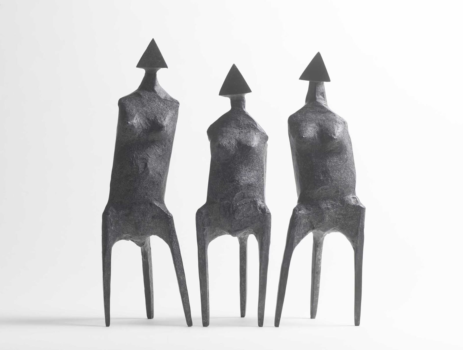 Lynn Chadwick, Three Standing Figures (C67), 1987