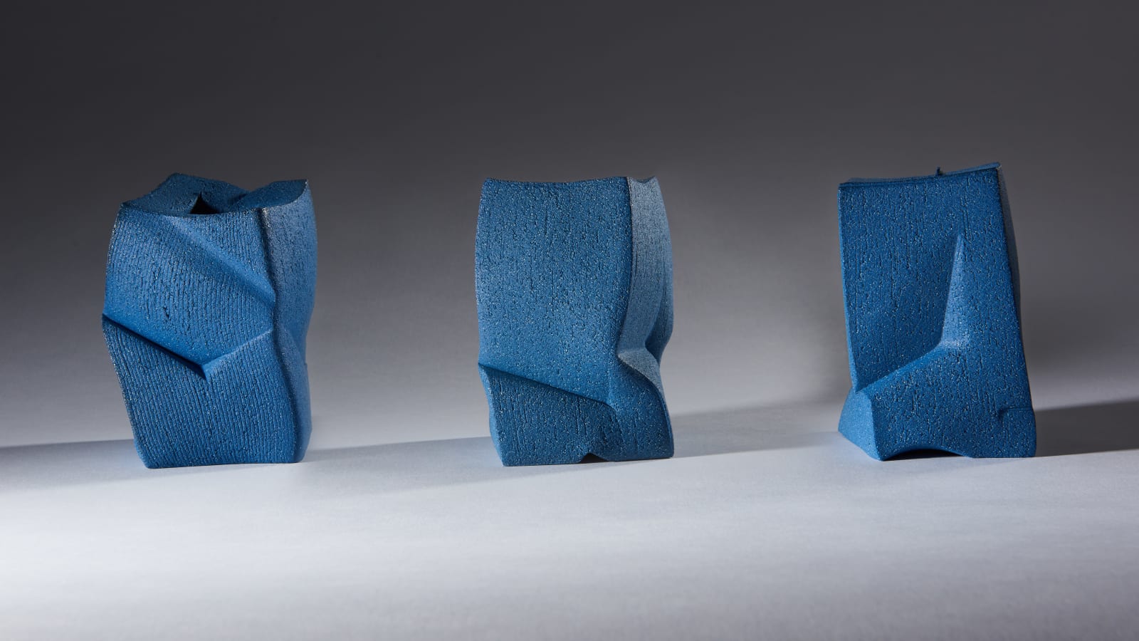 Rachel Grimshaw, Blue Echo Pot III, 2021