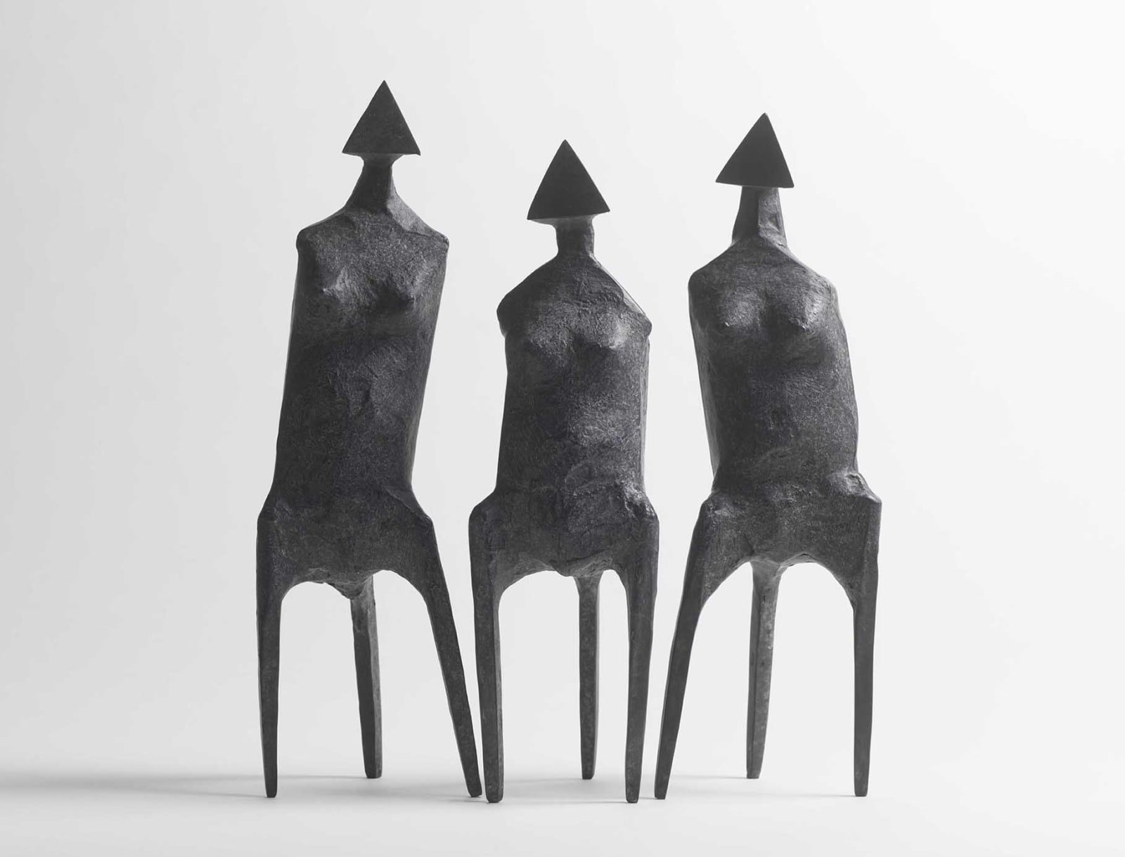 Lynn Chadwick, Three Standing Figures (C67), 1987