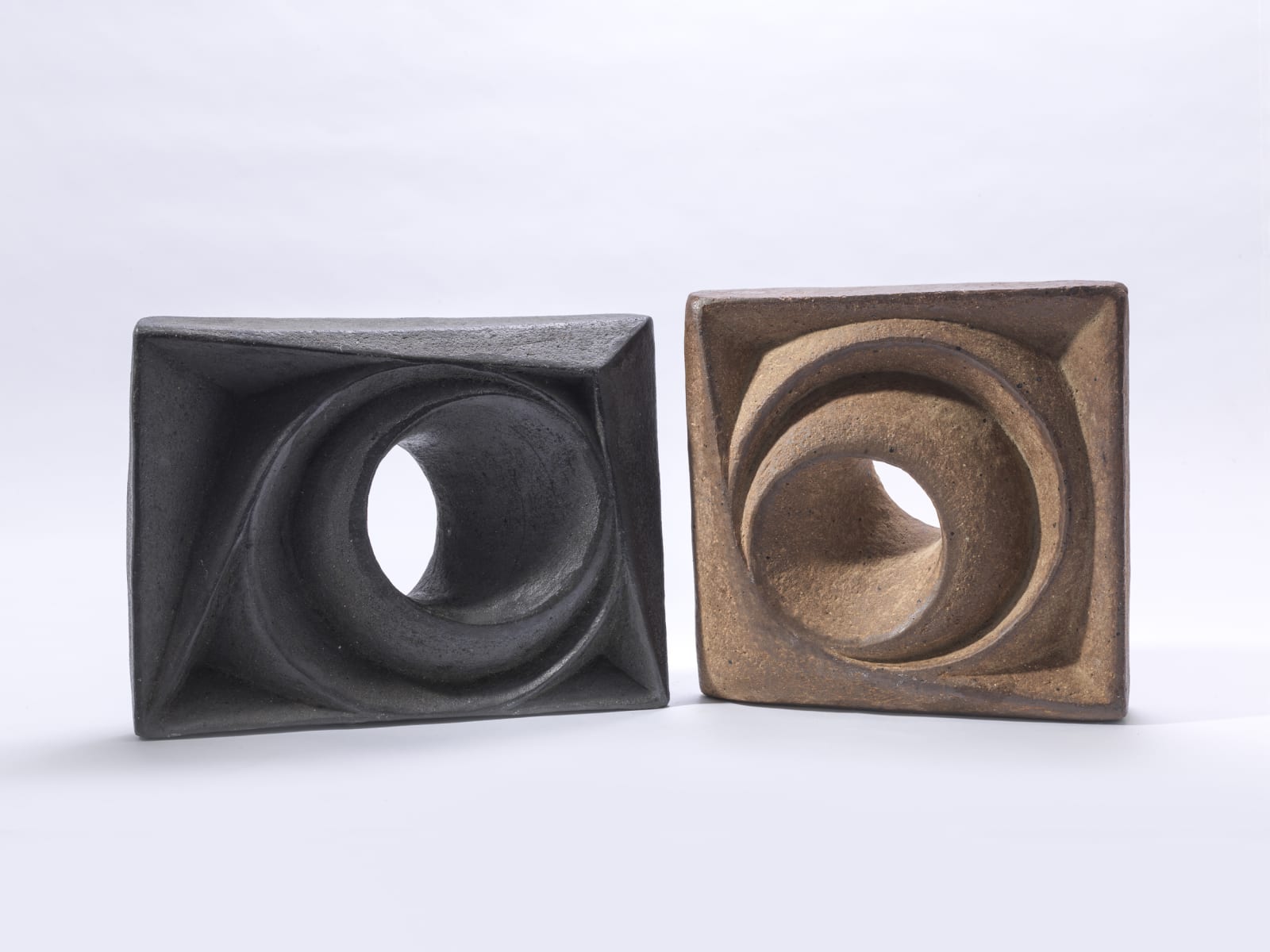 Halima Cassell, Horizon I & II, 2009