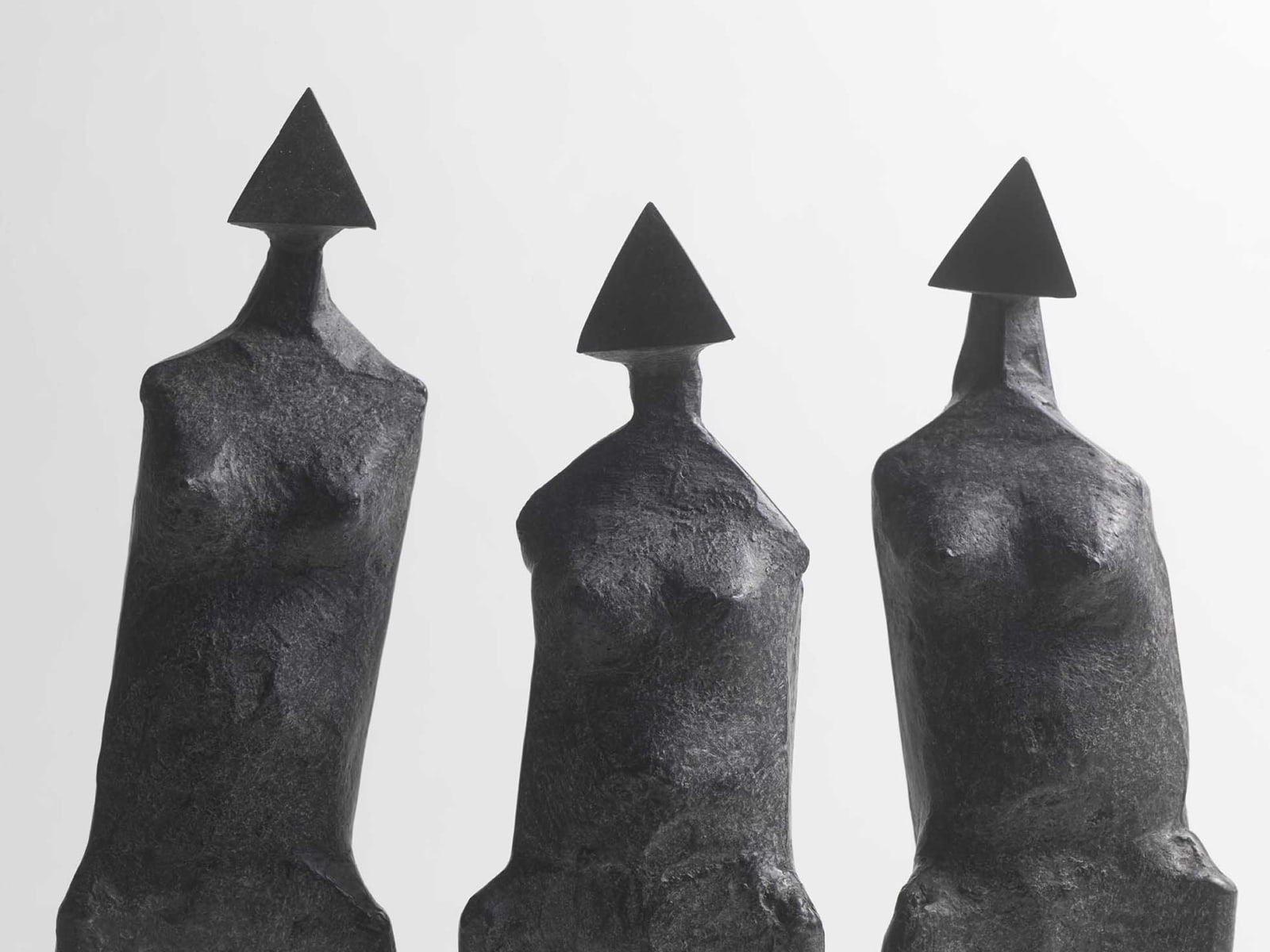Lynn Chadwick, Three Standing Figures (C67), 1987