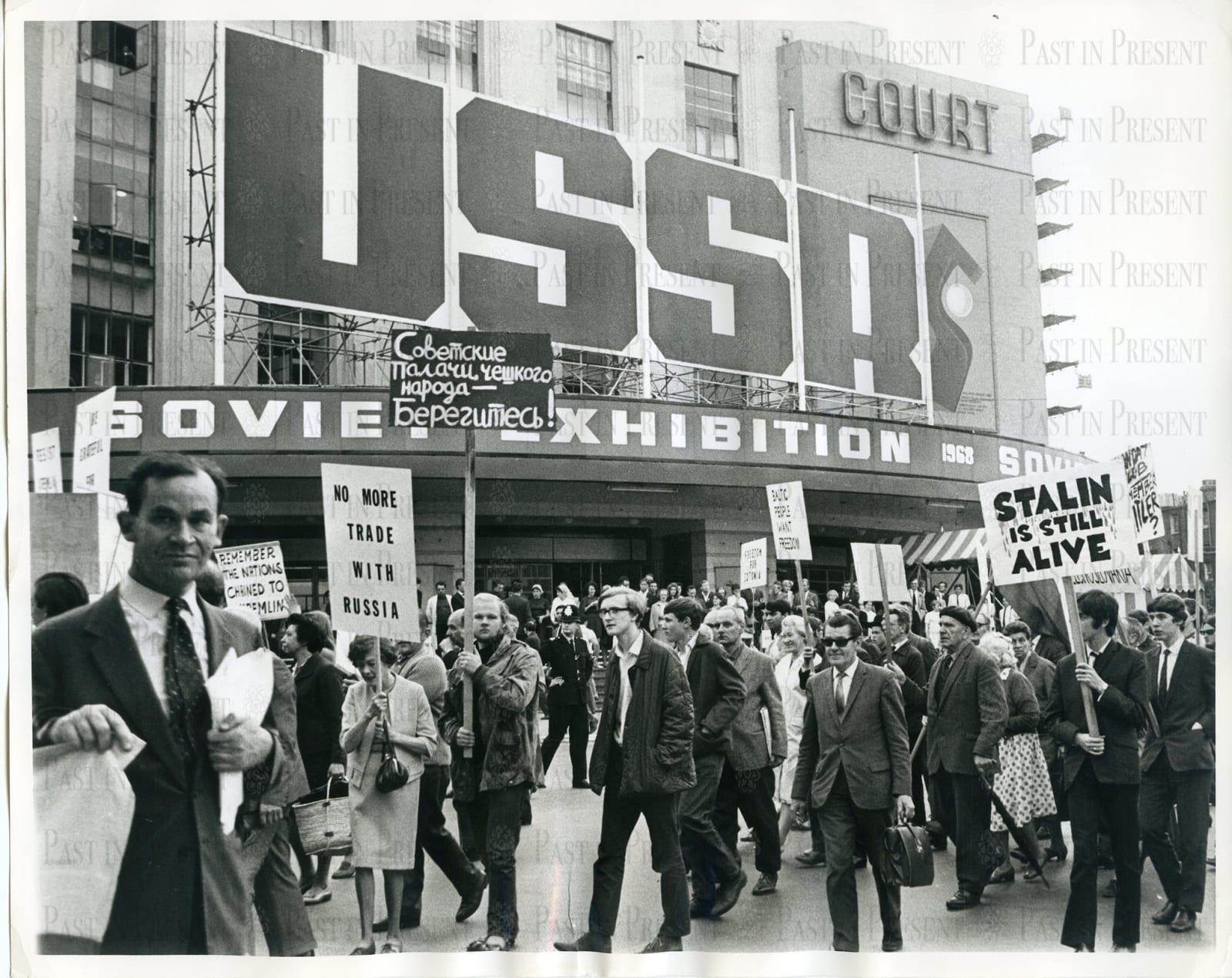 UPI Photo, “USSR” on Trial — London Protests the Crushing of Prague, 1968, 1968