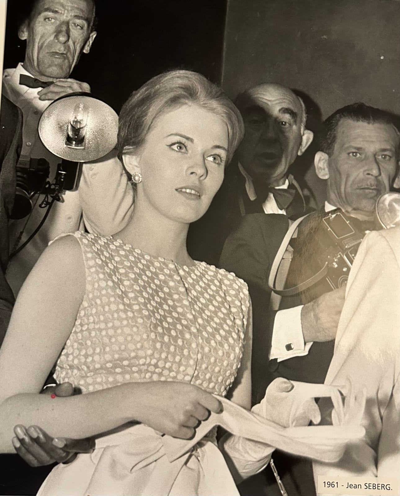 Claude Schwartz, Cannes Film Festival. Jane Seberg, hold by idney Poitier