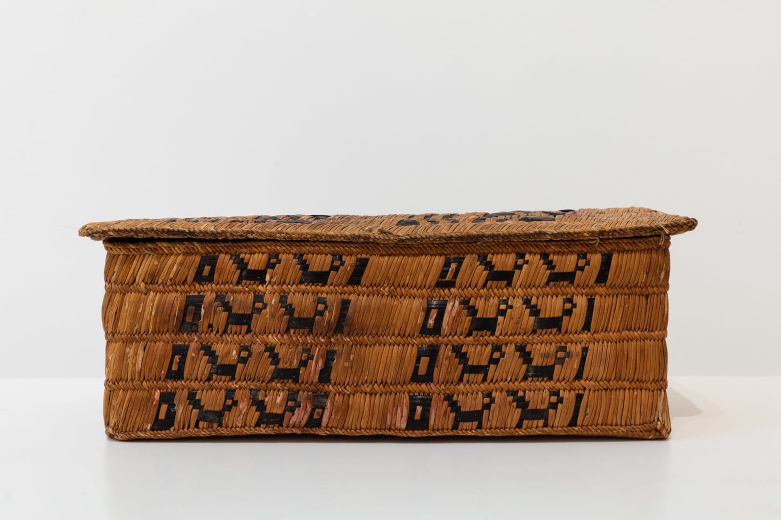 Chancay Culture, Fine Chancay weaving tools container, Circa. 1300 - 1500 AD