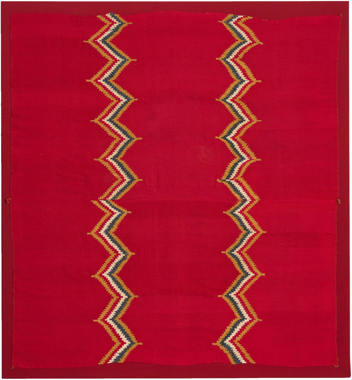 Nazca Culture, Nazca / Wari transitional mantle, Circa. 500-800 AD