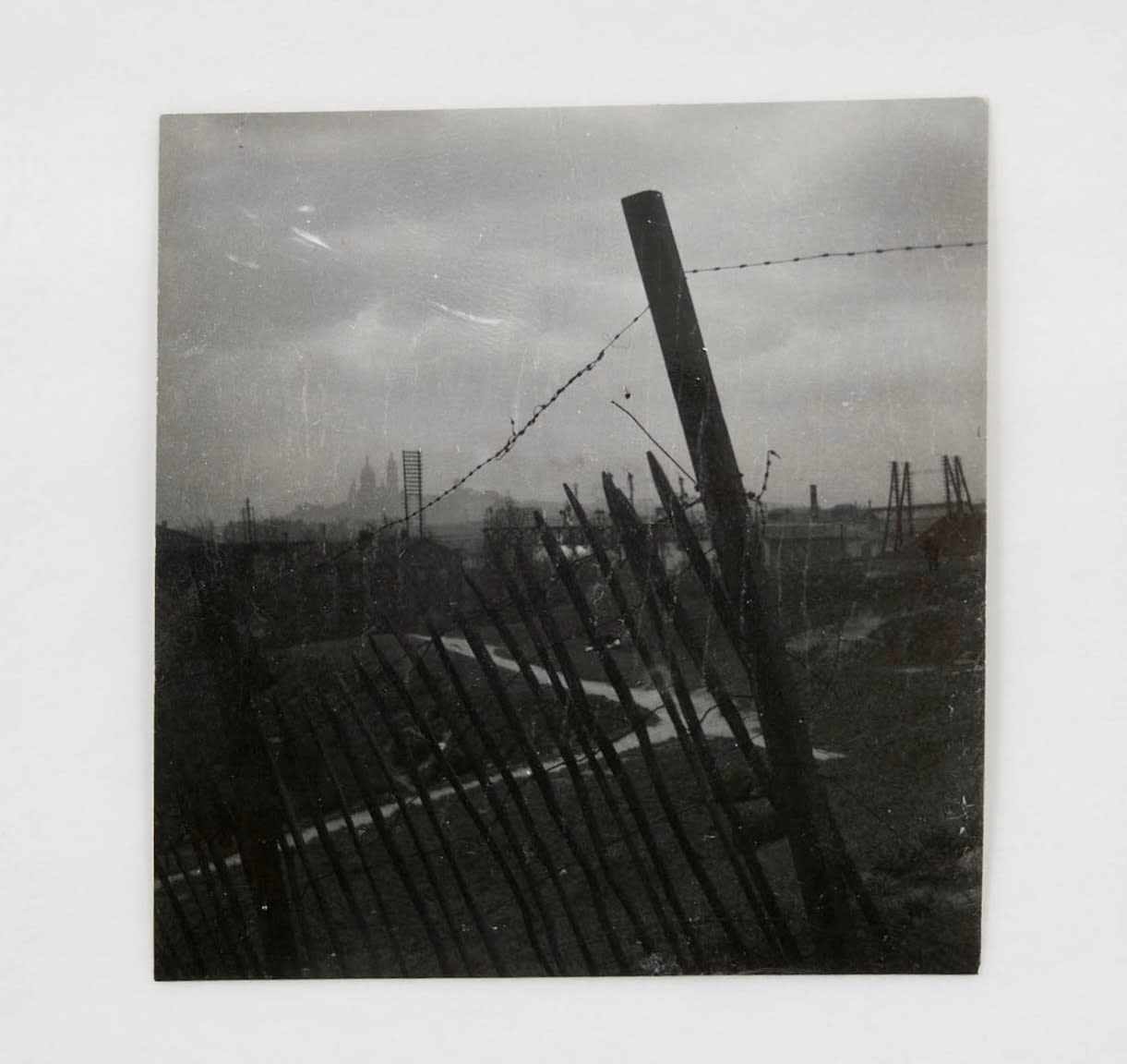 Dora Maar, The Sacré-Coeur from the Northern Suburbs - Shantytown (Le Sacré-Coeur depuis la Banlieue Nord - Bidonville), c. 1935