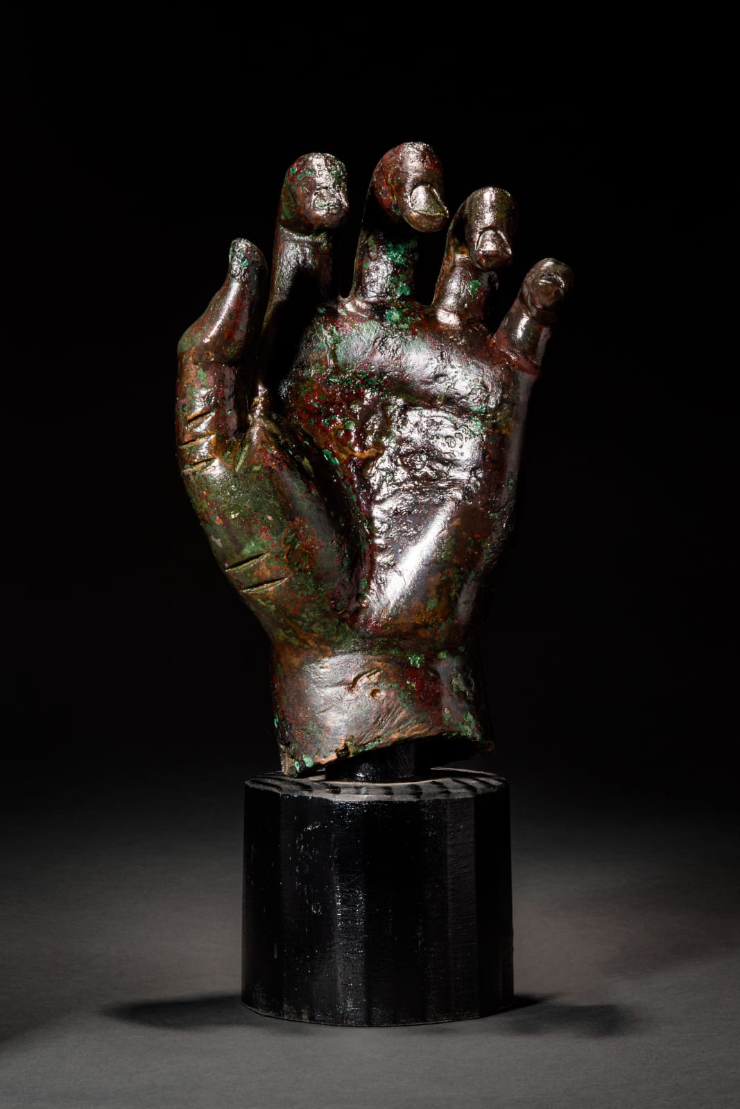 Roman Bronze Left Hand of Statue, Circa AD 1-200