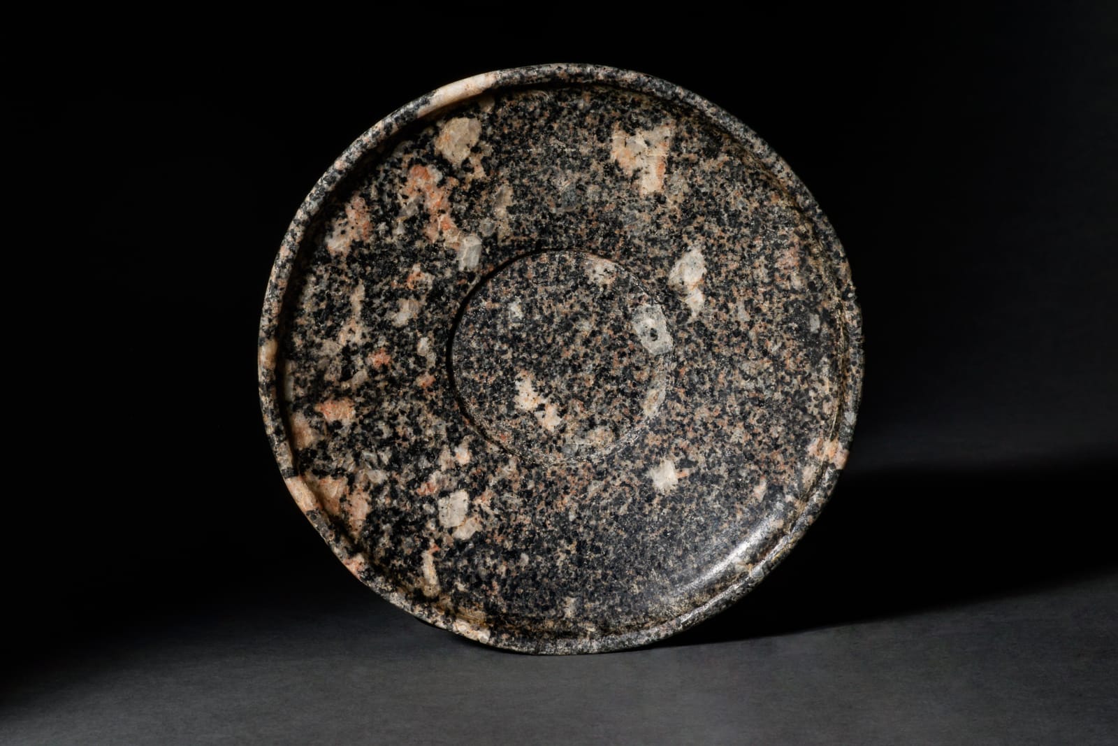 Egyptian Early Dynastic Granite Plate, Egyptian Early Dynastic Granite Plate, Circa 2600 - 2200 BC