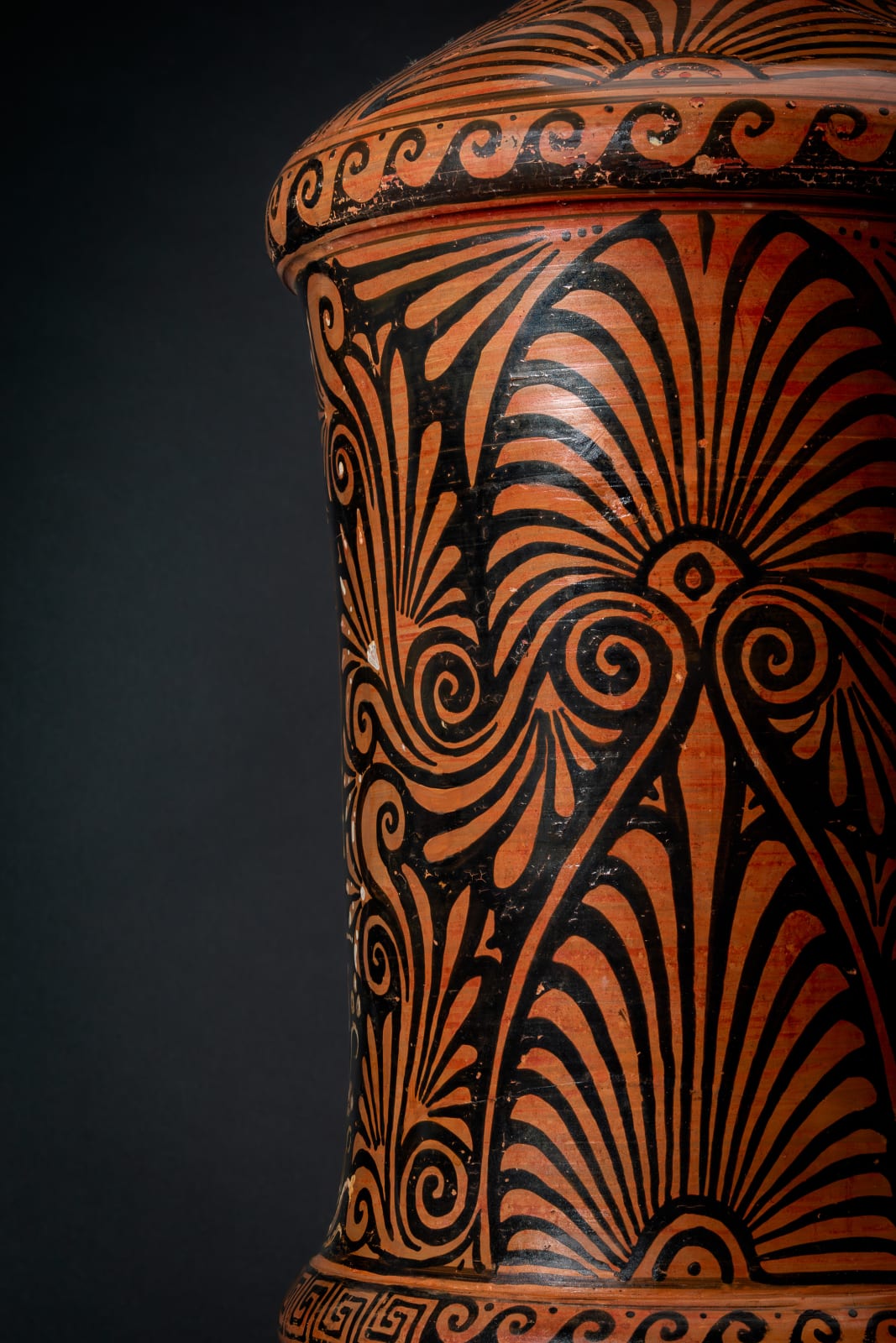 Aplulian Monumental Loutrophoros with Naiskos Scene by Ganymede Painter, Ca. 330 - 320 BC