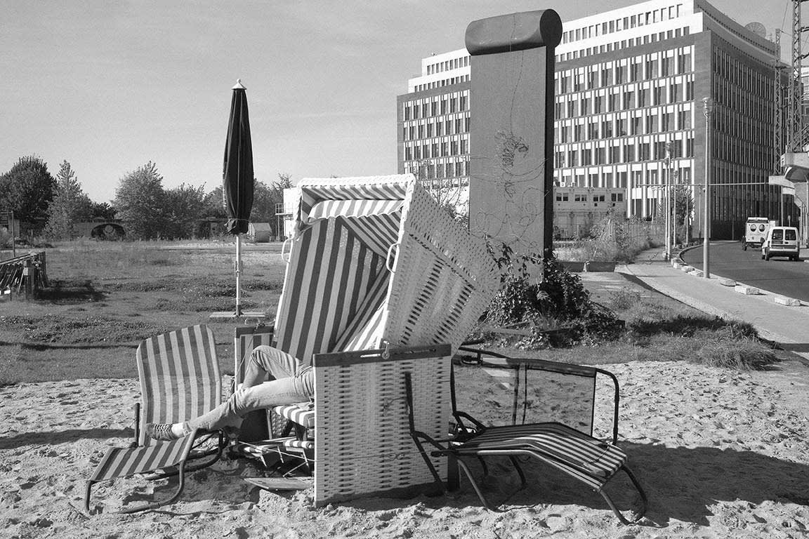Roger A. Deakins, All That's Left, Berlin , 2007