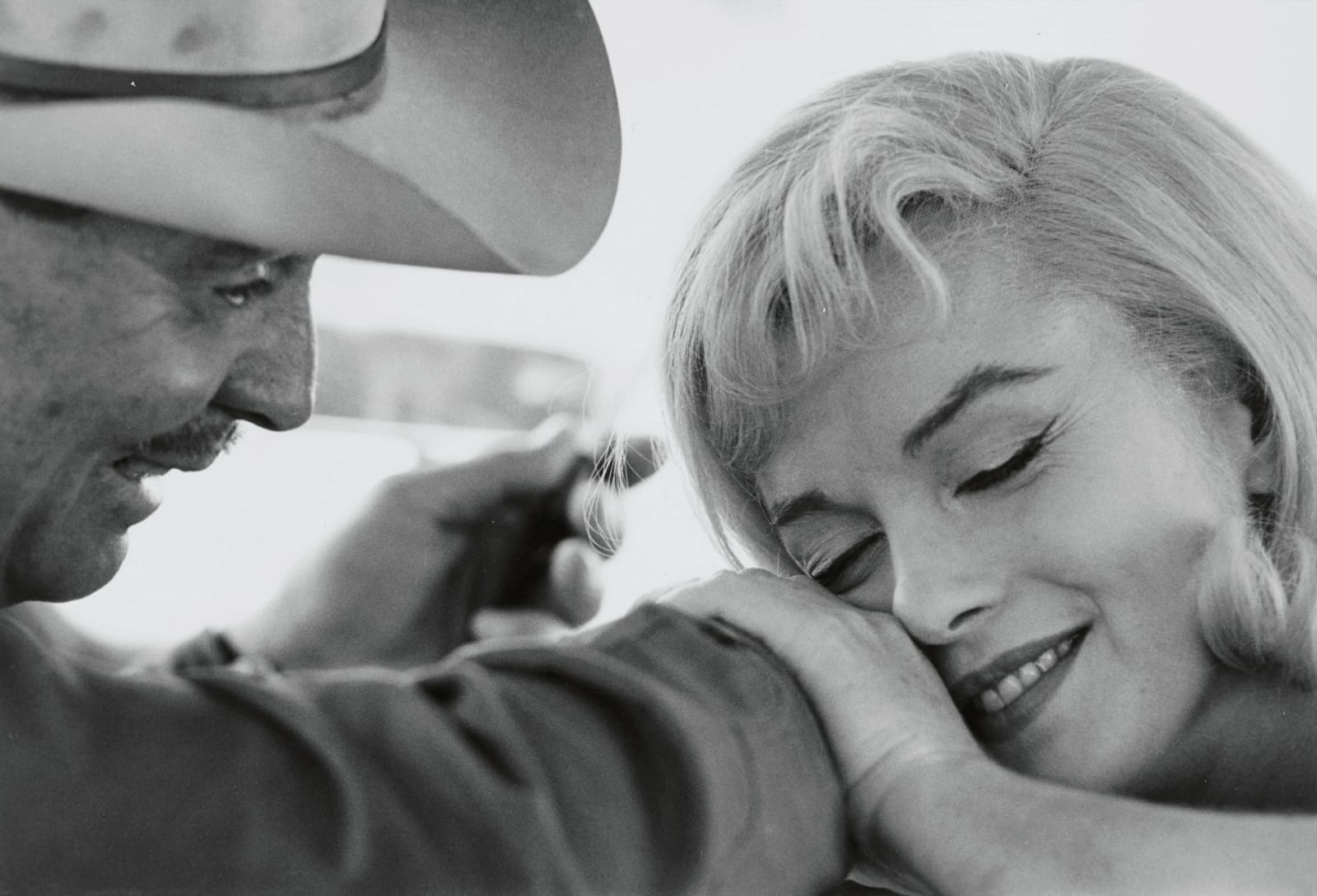 Cornell Capa, Marilyn Monroe and Clark Gable, Nevada Desert, 1960