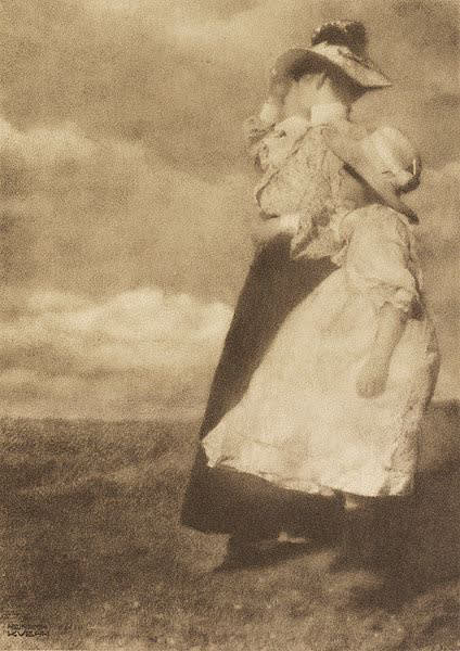 Heinrich Kühn, Windblown, 1911