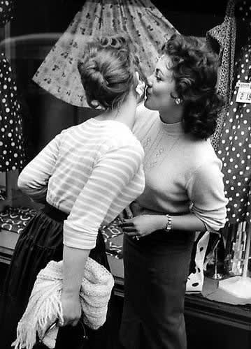 Thurston Hopkins (Great Britain, b. 1913-2014), Soho Greeting, London, 1956