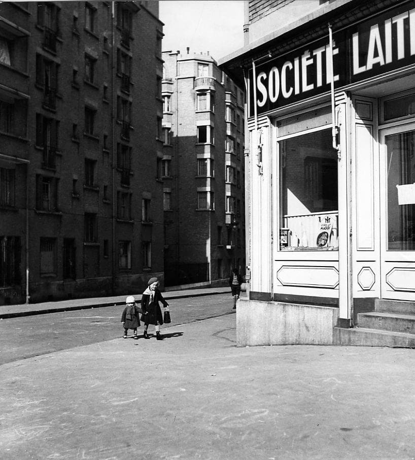 Robert Doisneau, Les Petits Enfants Au Lait, 1932
