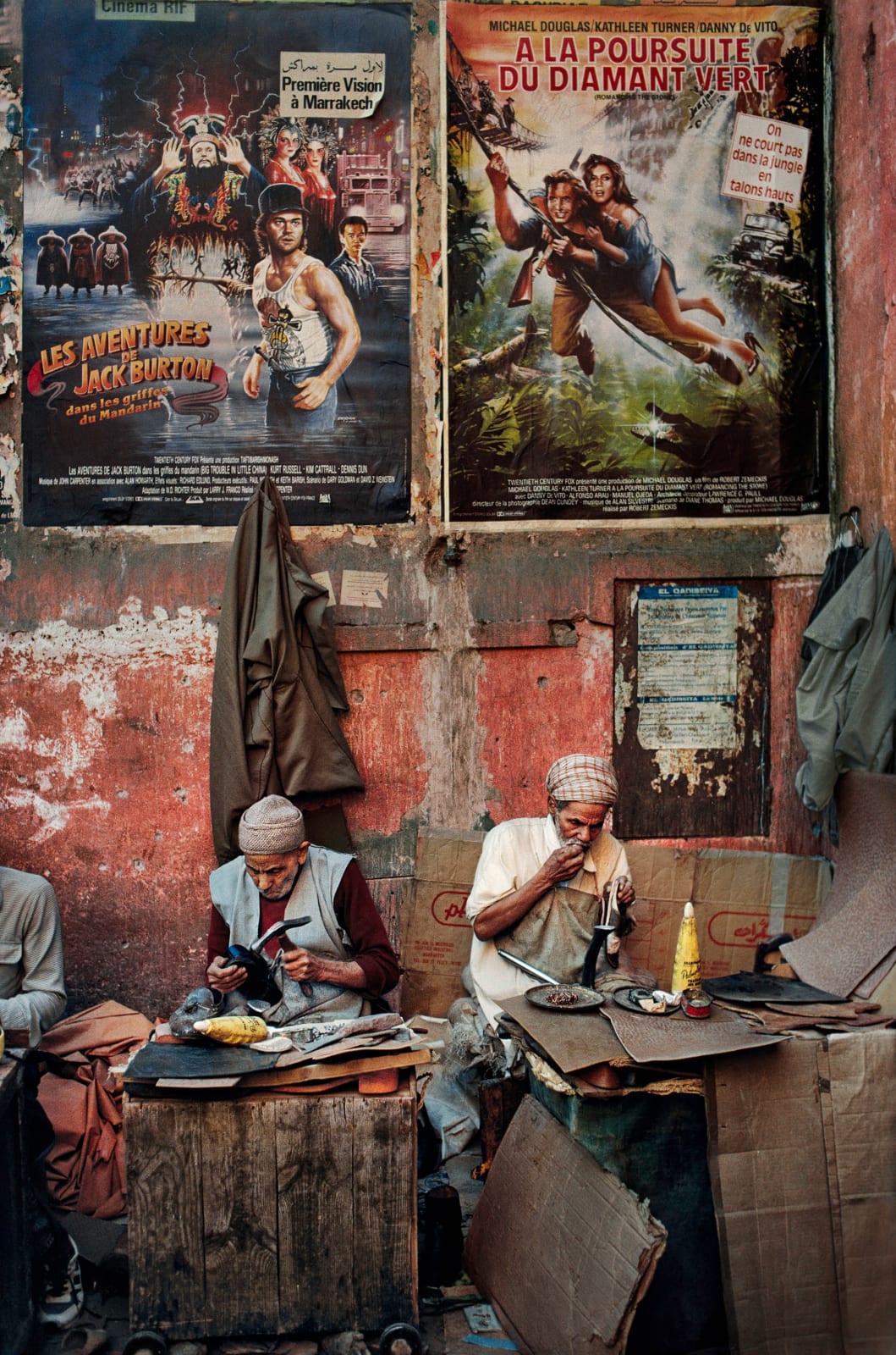 Steve McCurry, Shoe Cobblers in Marrakech, Morocco, 1986