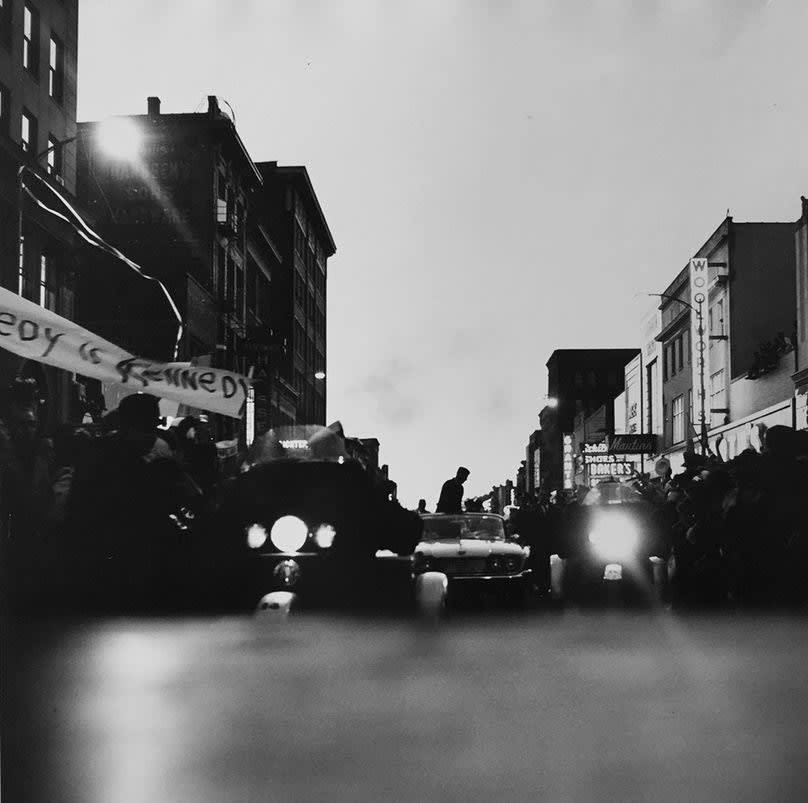 Jacques Lowe, John F. Kennedy, Wilmette, Illinois, November 1960