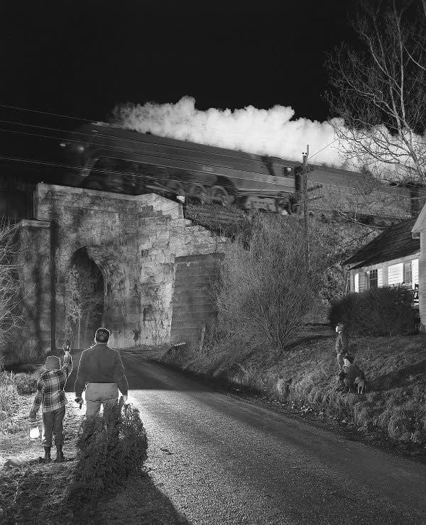 O. Winston Link, Silent Night at Seven-Mile Ford Broken By Class J 