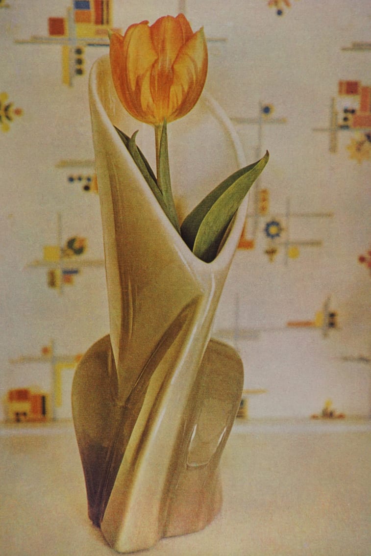 Sheila Metzner, Modern Vase Tulip, 1981, Printed 1981