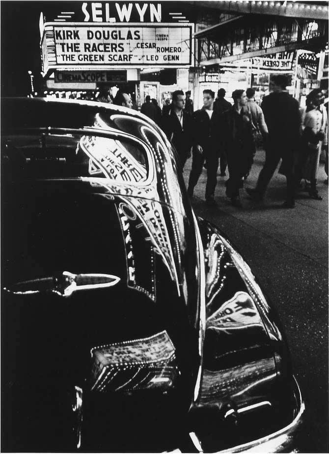 William Klein, Selwyn Theatre, 42nd Street, New York, 1955