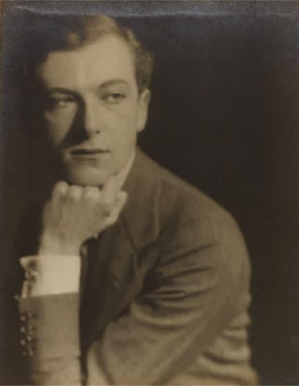 Cecil Beaton, Portrait of Cecil Beaton by Curtis Moffat, 1920