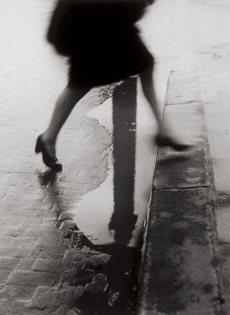 Willy Ronis, Pluie, Place Vendôme, Paris, 1947