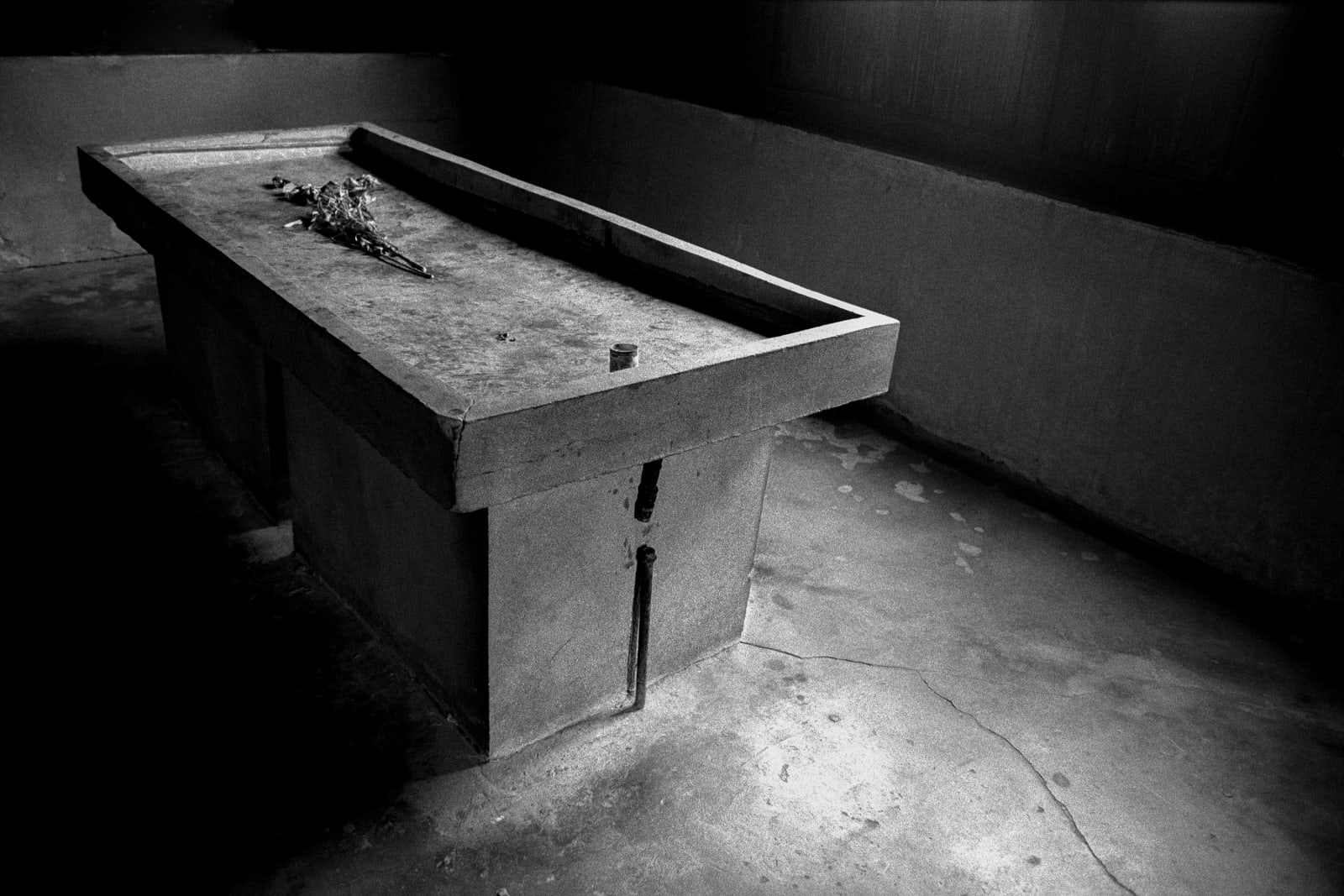 Judy Glickman Lauder, Dissection table, Majdanek extermination camp, Poland, 2018