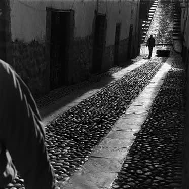 Mario Algaze, "Encuentro" Cuzco, Perú, 2002