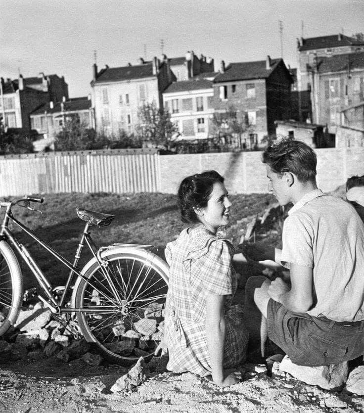 Robert Doisneau, Le Vie Du Printemps, Paris, 1948/Printed Later