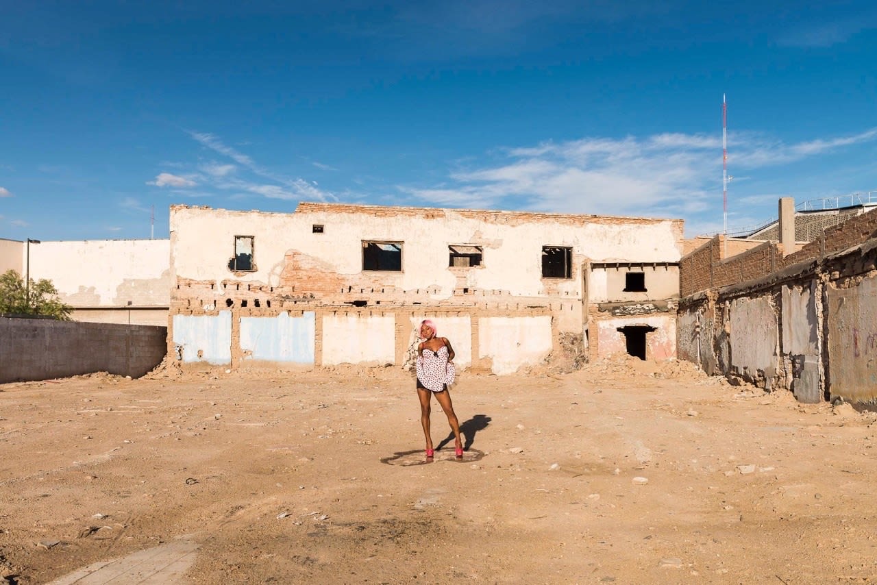Teresa Margolles, Pista de baile del club "Centro Lagunero" (Dance floor of the club "Centro Lagunero"), 2016