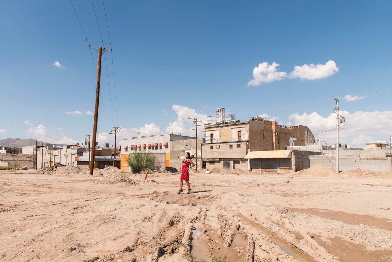 Teresa Margolles, Pista de baile del club "Las Vegas" (Dance floor of the club "Las Vegas"), 2016