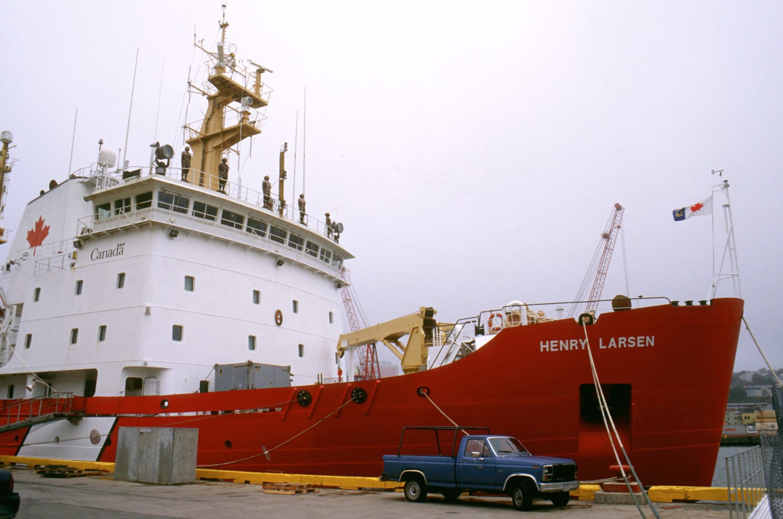 Peter Von Tiesenhausen, Henry Larson