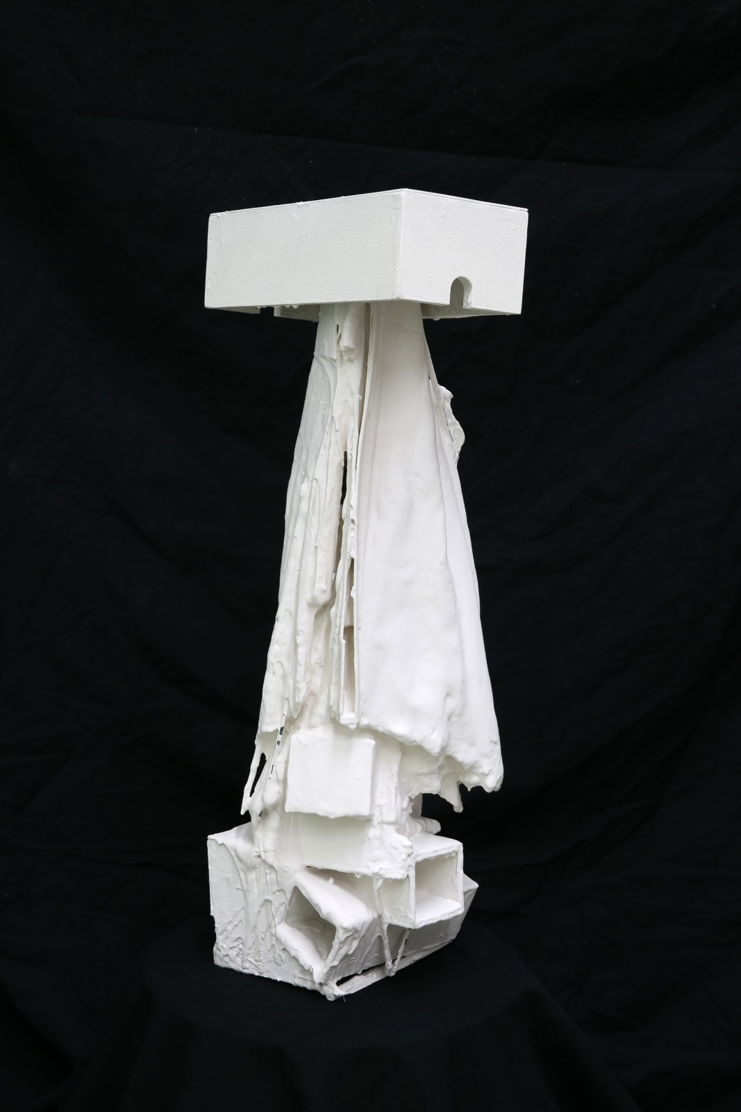 Dil Hildebrand, Robed Form 02, 2025