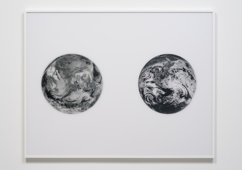 Amanda Ross-Ho, DOUBLENEGATIVEARTH, 2012