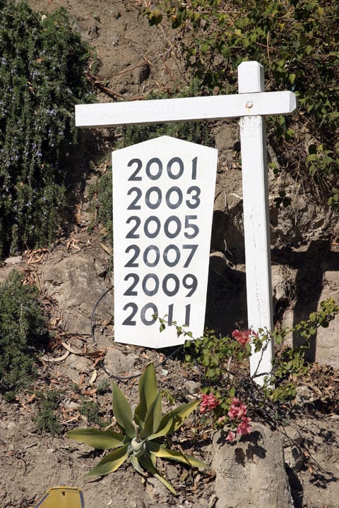 Amanda Ross-Ho, Tapestry, 2007