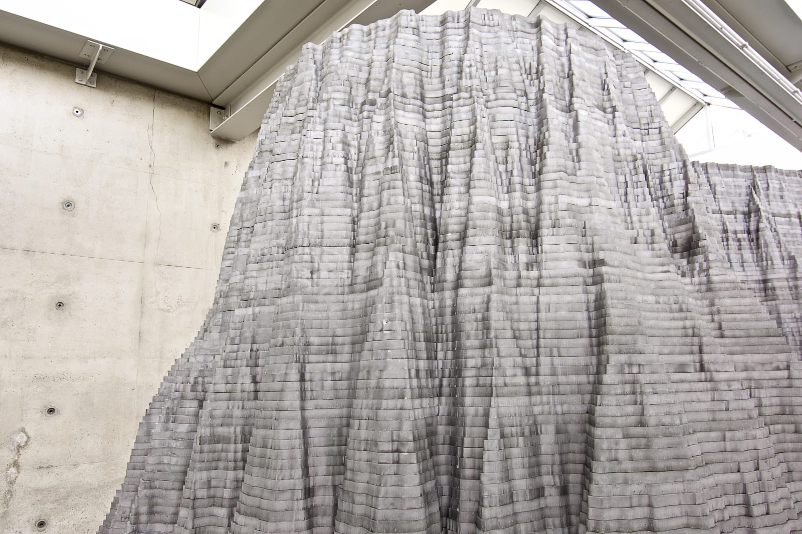 Anish Kapoor, Mountain, 2001